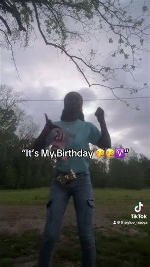 “TURN ME UP” Spam me happy birthday in the comments 🥳🥳 #trendingshorts