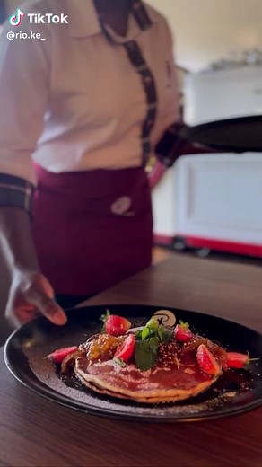 EVERY DISH AT RIO COFFEE IS COOKED TO PERFECTION,THEREFORE WHEN YOU CHOOSE ANY OF THEM,YOU WILL SURELY BE SATISFIED😋 #foodies#cravings#fyp#explore#video#viral_video_tiktok#pancake