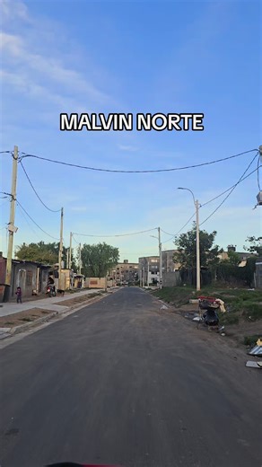 Policía en Malvin Norte: Patrullaje y Seguridad