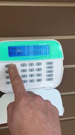 DSC NEO keypad. How to adjust brightness