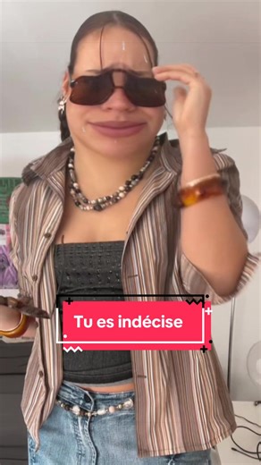 Vous préférez laquelle ??? Les gens indécis vous savez comment un simple choix peut être duuuuur 😭#lunettesdesoleil #ausecour