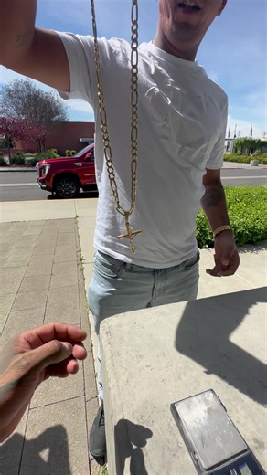 He sold me his gold figaro chain 🥶🤝🏽🙏🏽 | gold jewelry