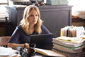Master the Art: Daisy Edgar Jones on finding a career you love