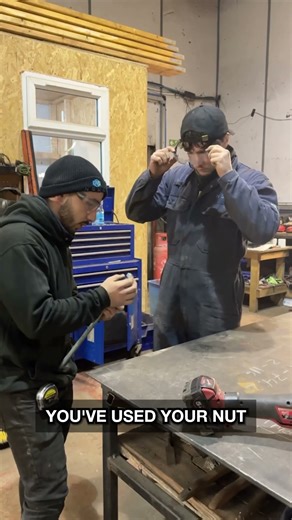 So Sam pt. 17: How to cut a threaded bar withouth ruining the threads