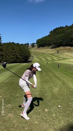 6K views · 33 reactions | Chinese Girls Golf Swing #golfswing #short | Golf Model | Facebook