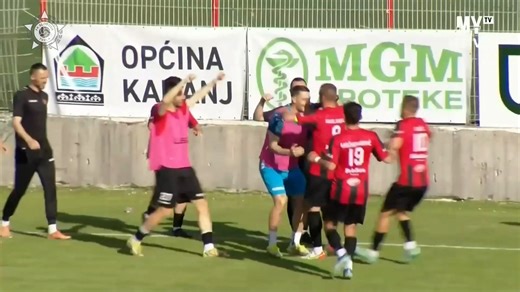 FK Sloboda Tuzla pobijedio je u subotu FK Mladost Doboj Kakanj rezultatom 0:2, a golove su postigli Said Husejinović i Kenan Delić. U nastavku pogledajte najvažnije trenutke koji su obilježili utakmicu. #SamoSloboda | FK Sloboda Tuzla