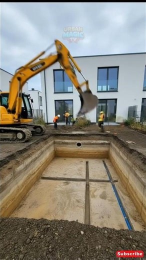 Building a Luxury Backyard Pool in Our Neighborhood
