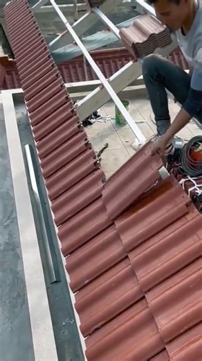 Sealing Roof Tiles to Stop Water Leaks - Good tools and machinery make work easy