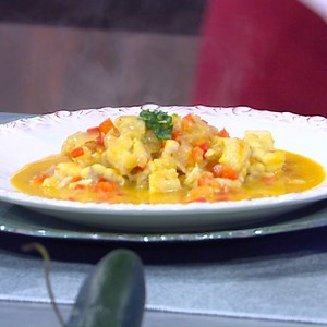 ¡LA MANERA MÁS RICA DE COMER PESCADO! 🐟🍲🍴 Un buen abadejo, cocinado de una manera MUY original y fácil. Seguí los tips y te va a salir genial. #Cucinare #Recetas | Cucinare