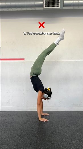 4 reasons why you’re not getting your handstands…🤸🏽‍♂️ #calisthenics #handstands #handstandtips