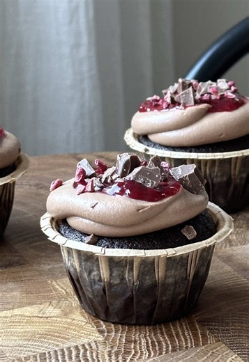 Vadelma-suklaamuffinit: Herkullinen resepti