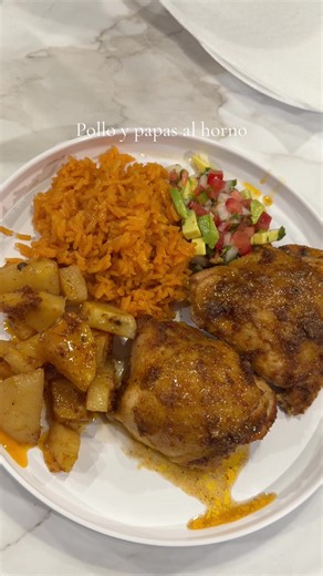 Pollo y papas al horno 👩🏻‍🍳🍗🥔 #fyp #parati #recetas #viral #recipes