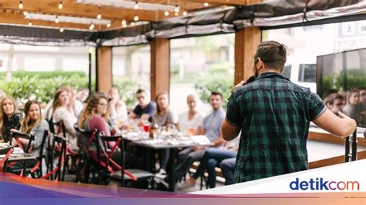 19 Contoh Teks MC Berbagai Acara Beserta Tipsnya