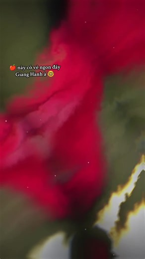 Lổ r lổ r, OTP nhà ta điên tình rồii. Pein up ảnh trên XHS với cap là 🍎. Đủ wow r đó, nhà này lúc nào cũng tung quả chấn động cho con dân hít keeee 🌊🌲 #abodesire #desiretheseries #JiangLi #gianghanh #lyphaian