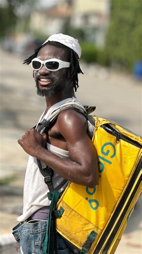 SHOWBOI | SHAOLIN ENGLISH VERSION 😭😂 @seyi_vibez I don do my assignment 😆 • Prod : @drilly._ • Cc @mazitundeednut @krakstv @gossipmilltv... | Instagram