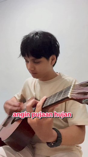 angin... #payungteduh #musiktok #cover #anginpujaanhujan