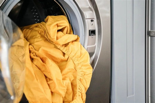 Here's What Really Happens If You Don't Wash Your Sheets Weekly
