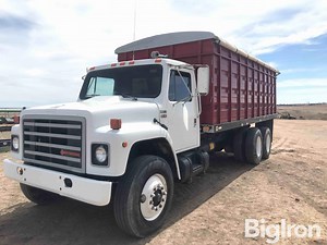 1989 International F1954 S-Series T/A Grain Truck | Transportation