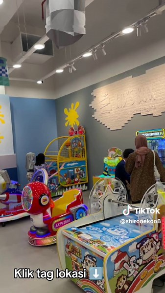 Promo tengah bulan udah mulai! Booking tiket Kid's Box by Kidzoona - Aeon Mall Tanjung Barat Playground di TikTok lebih hemat untuk pembelian pertama, ada diskon khusus dari OTA! S&K berlaku. Klik tag lokasi untuk booking atraksi! #tenggoatraksijuliseru #tenggotengahbulan #fyp #kidsbox #kidzooona