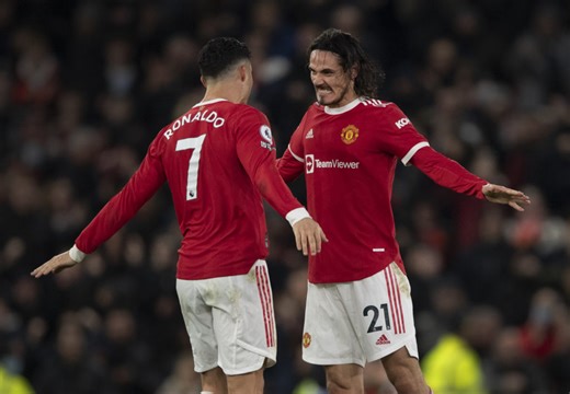 3 reasons Cavani should replace Ronaldo in United's starting XI v Burnley