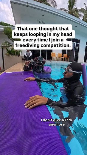 Every Freediving competition I joined, I get anxious. Then the countdown starts,my brain goes: “ I don’t give a f**k anymore.”😂🫣 . . #freediving #fyp #philippines #swimming #sports #reels #ocean #athlete #apnea #bohol | Debora Celedio Mariotti