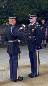 237K views · 2.3K reactions | _7403406854119902496 #navy #army #honor #fyp #fouryou #usa #america #military #marine #guard #arlington #soldier | Bailey Myers | Facebook