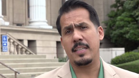 Stockton leaders hold community meeting on future of César Chávez library name