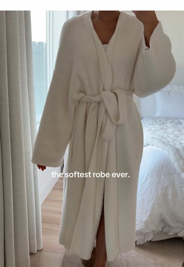 The Ultimate Bathrobe for Comfort Lovers