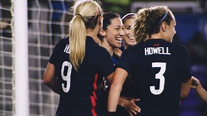 U.S. Soccer WNT on Instagram: "Hitting 푎푙푙 the angles as @christenpress hits 60 international goals, moving into a tie with Shannon MacMillan for 9th on the all-time #USWNT scoring charts ⚽️"