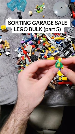 Finding RARE Minifigures in Garage Sale LEGO! #lego #legominifigures #garagesale