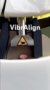 Kraemer P-Series using VibrAlign to align tablets for width and length measurement and hardness test