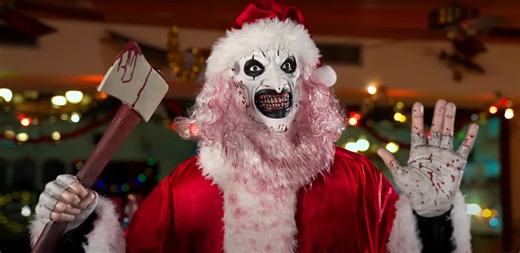 Spirit Halloween Spreads Holiday Fear with Art the Clown Santa Claus Animatronic