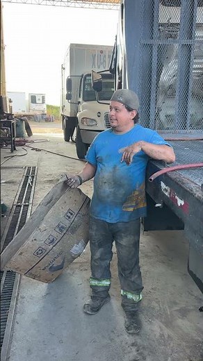 Mi cartón compa 🥺