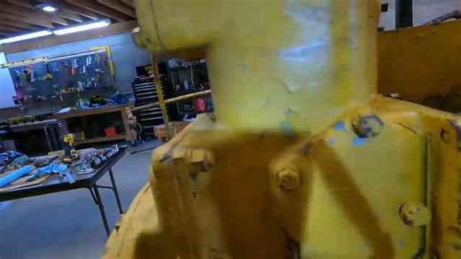 Caterpillar D4 – engine disassembly & damage revealed