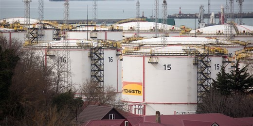 Washington’s Oil Dilemma Returns: How to Hurt Moscow Without Raising Gas Prices