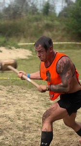 Der Ultra Viking🧡! 60 km und 135 Hindernisse in 10 Stunden. Sieh dir hier an, wie Patryk die Strecke bezwingt, als wäre es ein Kinderspiel👀. Bist du bereit für diese Herausforderung? Sichere dir deine Tickets für den Ultra Viking auf unserer Website oder fordere dich mit dem Iron Viking💚 (42 km und 100 Hindernisse) heraus. OORAH! | Strong Viking Hindernislauf