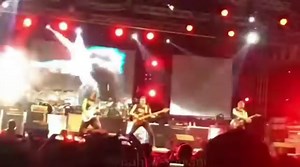 27K views · 1K reactions | Lagu : MEMORIES Artis : CROMOK Album :...