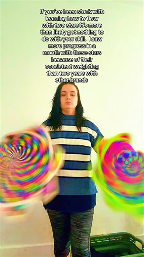 I love how natural a double flow session feels now. I just pick up my @Dapostar stars and get flowing. #flowstar #dapostar #flowmies #flowarts #flowartist