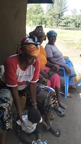 Outdoor Clapping Game with Family and Friends