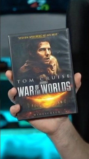 She based her movie review rating because of Tom Cruise #moviereview #waroftheworlds #movies