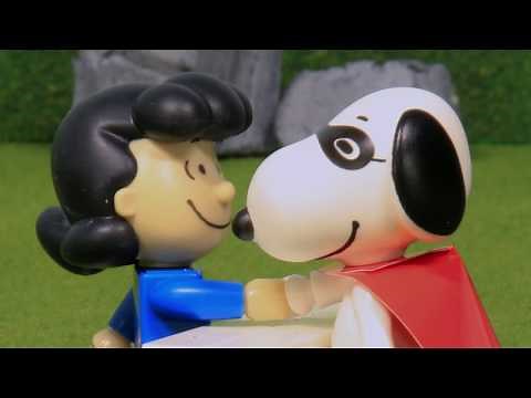 Snoopy | Masked Marvel Arm Wrestles | BRAND NEW Peanuts Stop Motion | Videos For Kids | Snoopy Toys