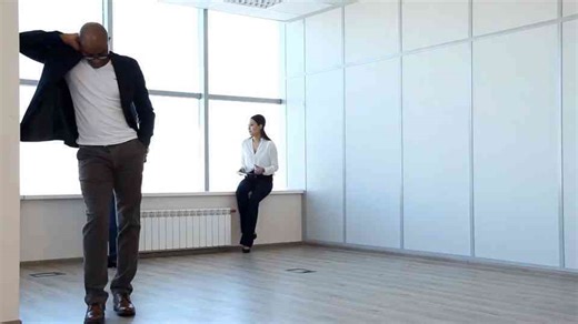 Stand Out in Your Job Interview: 7 Questions That Show Your Enthusiasm and Interest in the Position