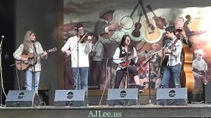 Across the Great Divide written by Kate Wolf - Betsy Riger Chords - ChordU