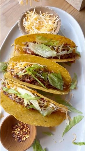 Easy Slow Cooker Beef Tacos