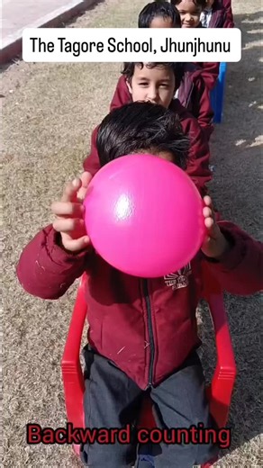 🎉 Learning Made Fun! 🎉 Our little learners enjoyed a super engaging backward counting activity today — passing balls while counting in reverse! 🔢✨ This hands-on game helped build number sense, coordination, and teamwork… all with big smiles! 😄🎈 | TheTagore