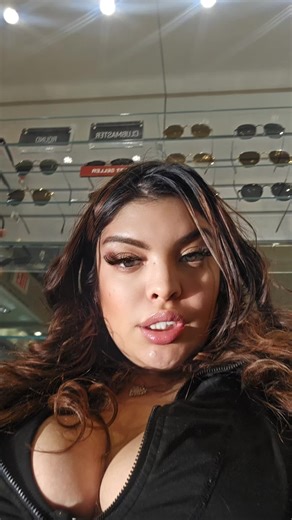 Peruvianprincess_ (@therealperuvianprincess)’s videos with GYALIS - Capella Grey