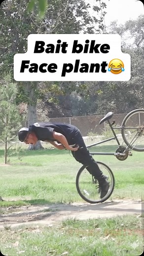226K views · 9.5K reactions | Bait bike face plant #prank #viral #comedy #funnyvideos #funnypranks #baitprank | Twinztv | Facebook