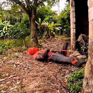 Spider-man had a narrow escape! 😂 | Sweden Art & Architecture