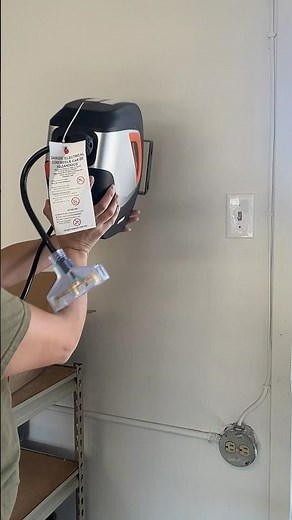 Installing an Extension Cord Reel ‪@giraffetools‬