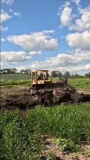 Pushing Tree Stumps with the Bulldozer | Iowa Farm Work Time Lapse